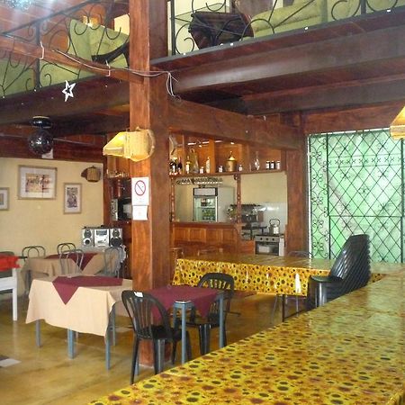 Salta Por Siempre Hostel Ngoại thất bức ảnh