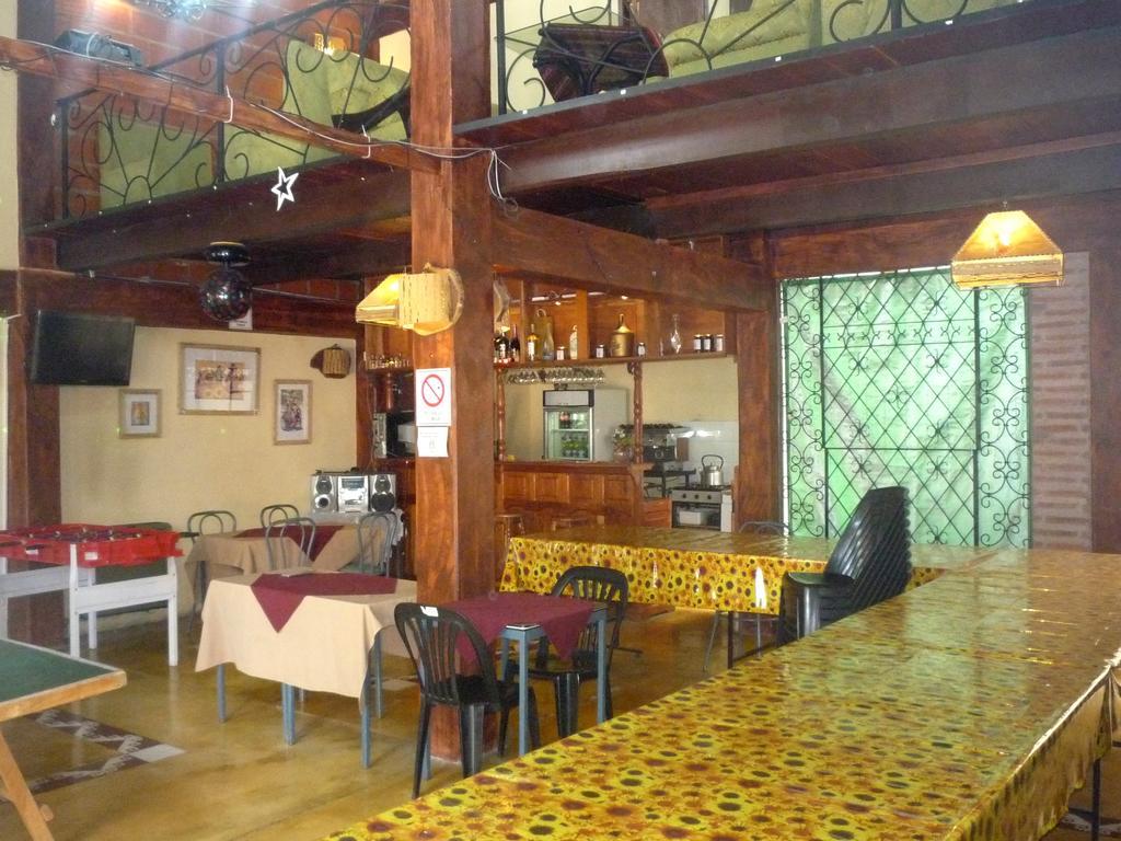 Salta Por Siempre Hostel Ngoại thất bức ảnh